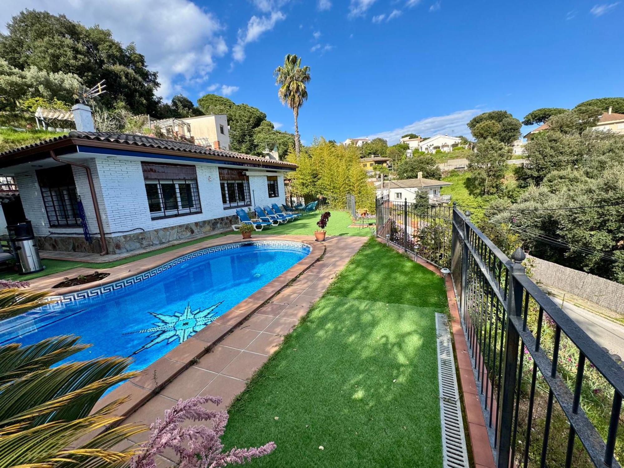 Casa Paraiso Piscina Tranquilidad Sant Cebrià de Vallalta Dış mekan fotoğraf